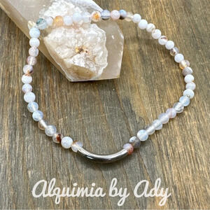 Flower agate dainty beaded bracelet/heart chakra bracelet/dainty bohemian